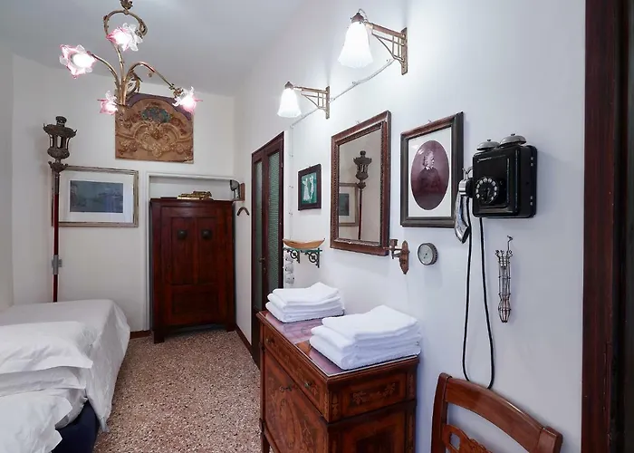 Palazzo Morosini Brandolin Dimora Romantica Apartamento